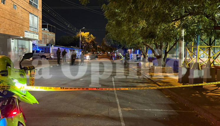 Ataque armado en cancha de Los Patios deja un muerto y un herido