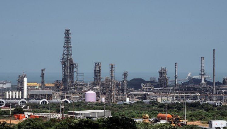 Industria petrolera de Venezuela, un gigante en ruinas