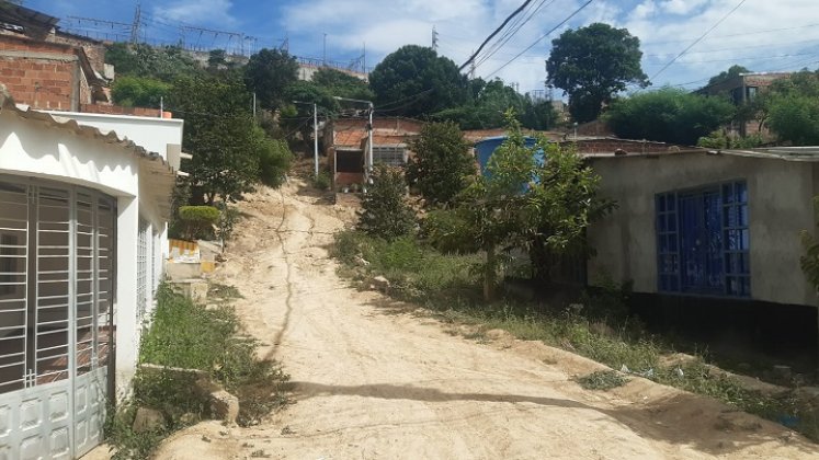 El barrio tiene más de 35 años de fundado y sus calles nunca han sido pavimentadas./ Foto: Deicy Sifontes / La Opinión