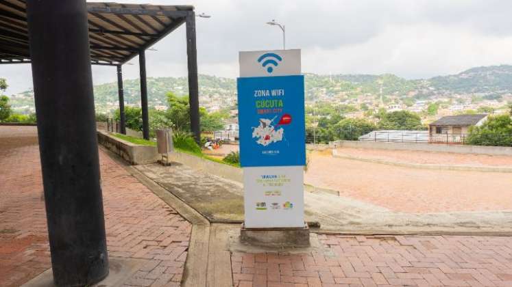 De la zona urbana de Cúcuta y los dos puntos de la zona rural que ya cuentan con internet se han beneficiado 482.367 personas./ Foto: Cortesía / La Opinión 
