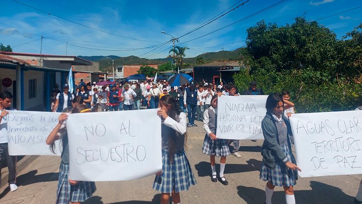 Marcha contra el secuestro en Aguas Claras