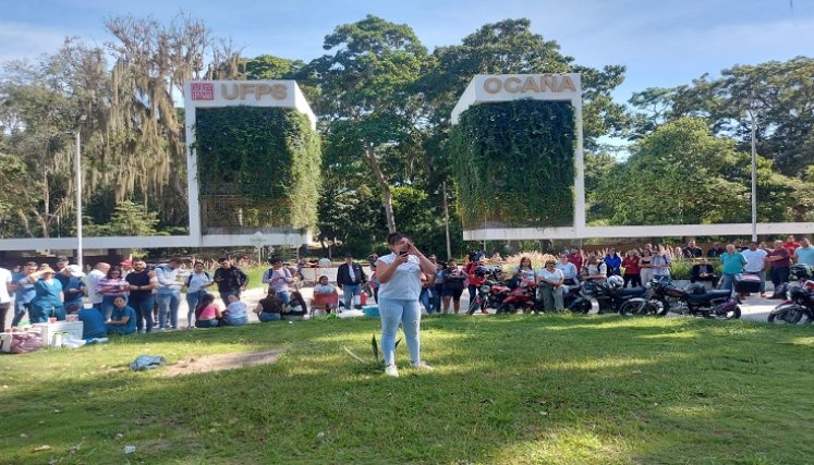 Protesta estudiantil en la UFPS Ocaña: exigen soluciones para las homologaciones Los estudiantes piden que el proceso de homologación sea eficiente. /Foto: Javier Sarabia /