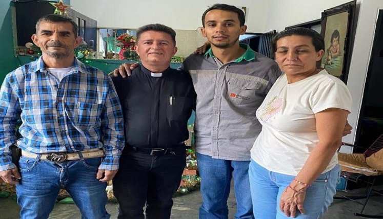 Liberado contratista de Centrales Eléctricas – EPM El joven Juan Camilo Trillos Herrera volvió a casa para celebrar la Navidad.